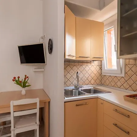 Fiera For 6 People With Balcony! 아파트 볼로냐