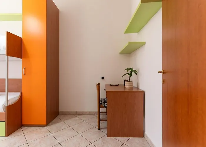 Fiera For 6 People With Balcony! Апартаменты *