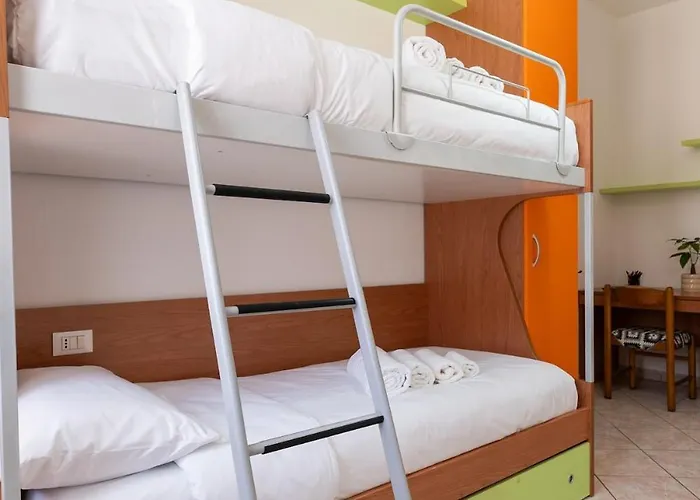 Fiera For 6 People With Balcony! Болонья