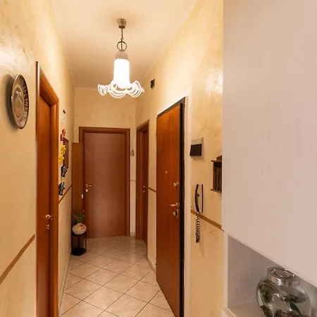 Fiera For 6 People With Balcony! Apartmán