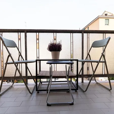 Fiera For 6 People With Balcony! *